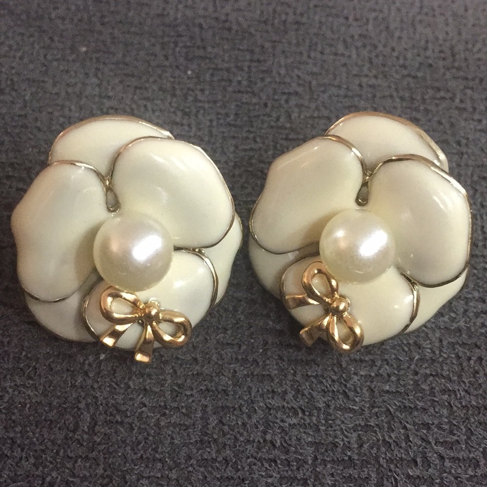 Earrings from Italy never used